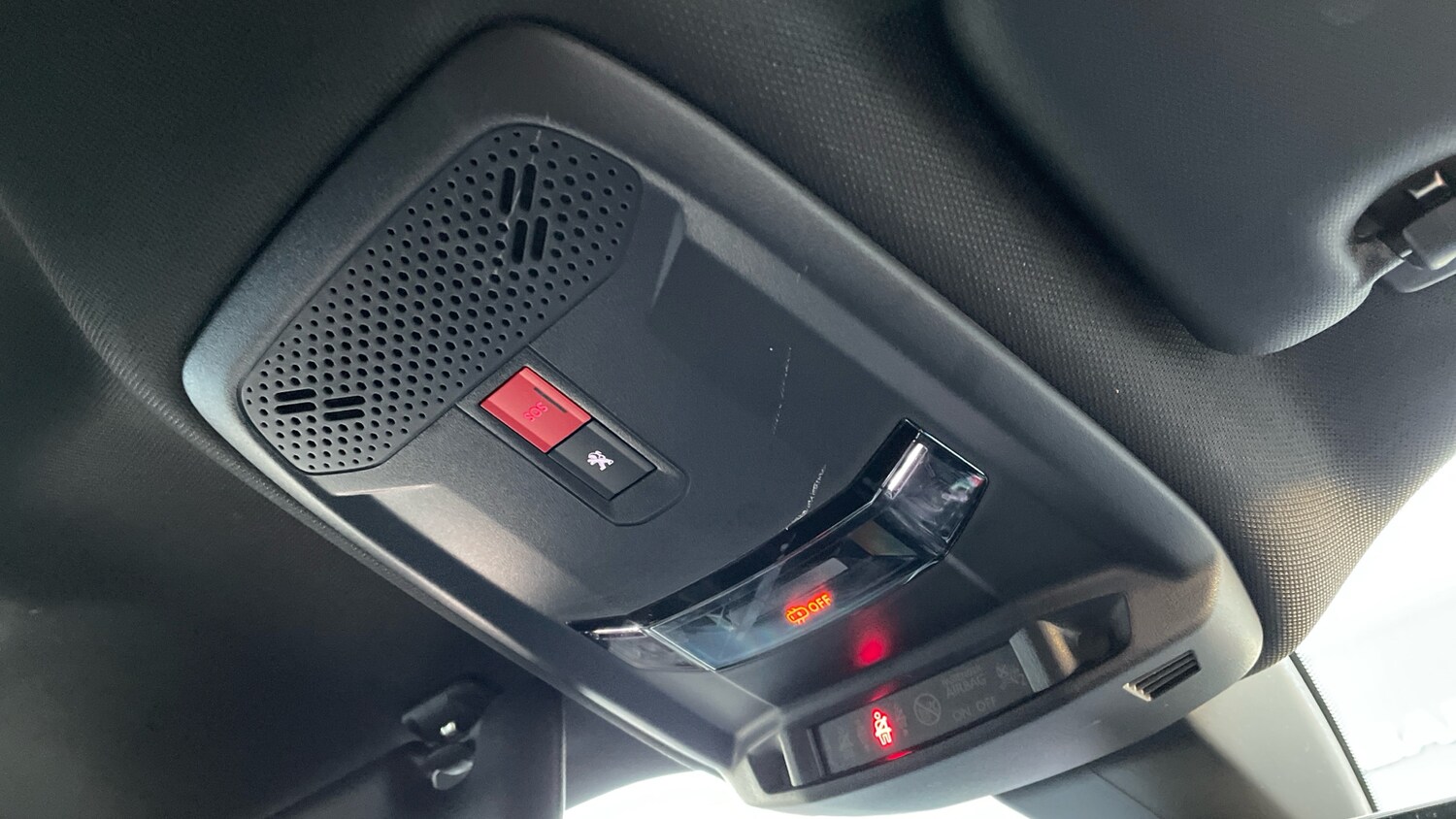 Used Peugeot 2008 2020 for sale - 76621427: Photo 39