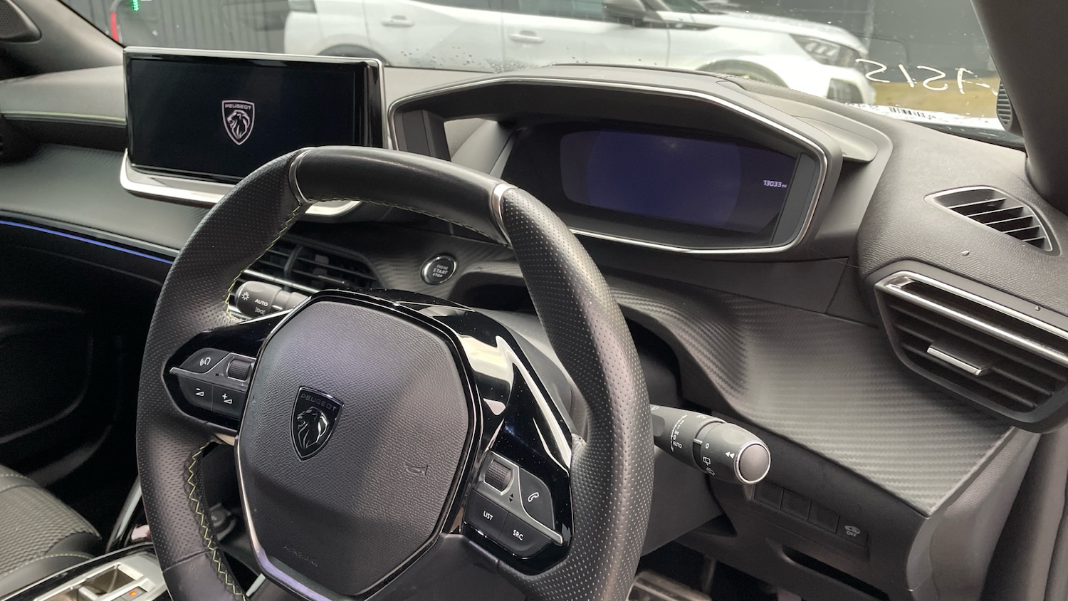 Used Peugeot 2008 2024 for sale - 77292645: Photo 12