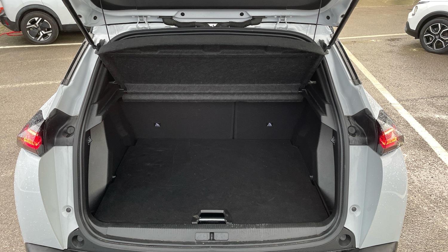 Used Peugeot 2008 2024 for sale - 77292645: Photo 20