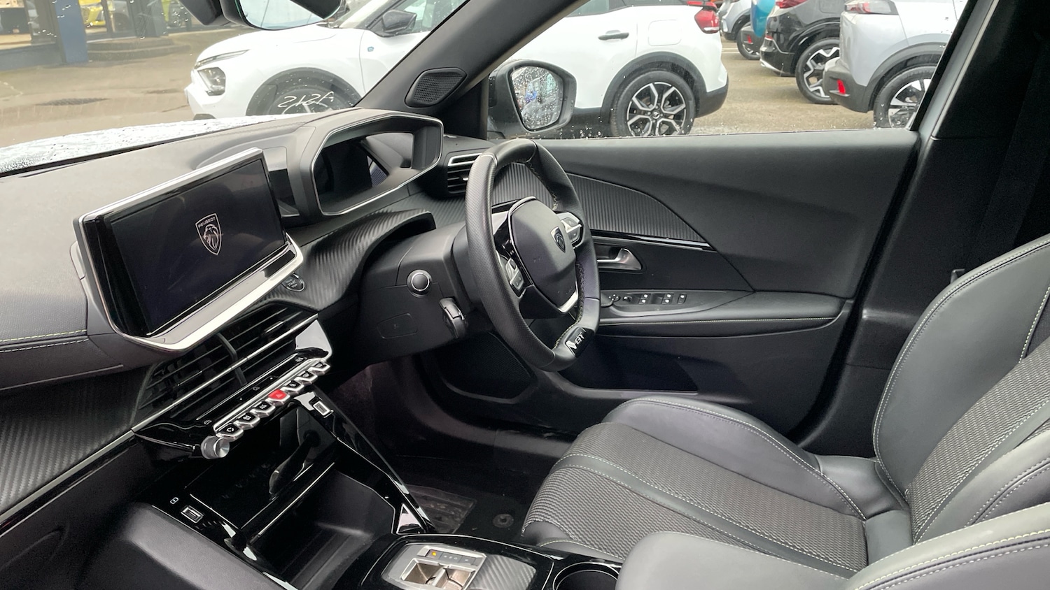 Used Peugeot 2008 2024 for sale - 77292645: Photo 21