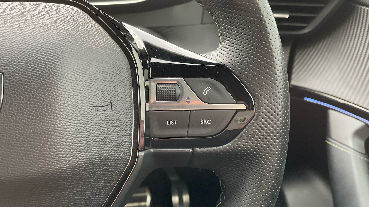 Used Peugeot 2008 2024 for sale - 77292645: Photo 25