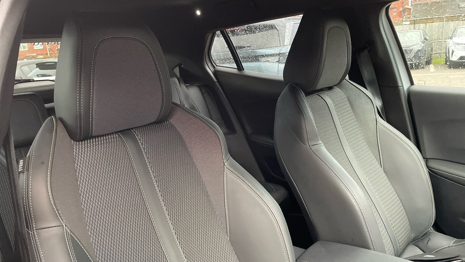 Used Peugeot 2008 2024 for sale - 77292645: Photo 43