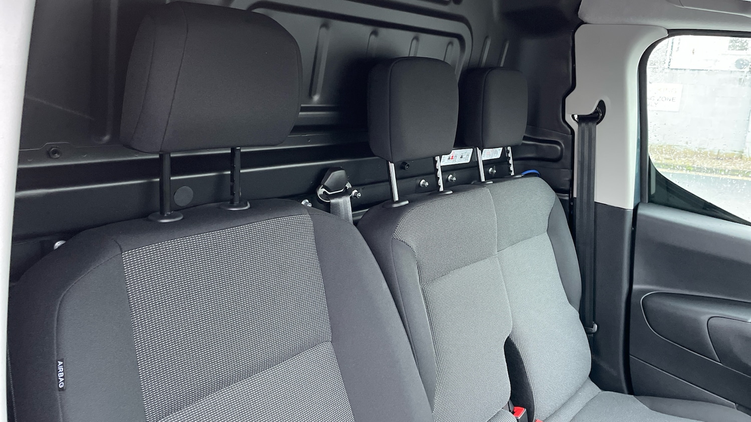 Used Citroen Berlingo 2024 for sale - 76803237: Photo 25