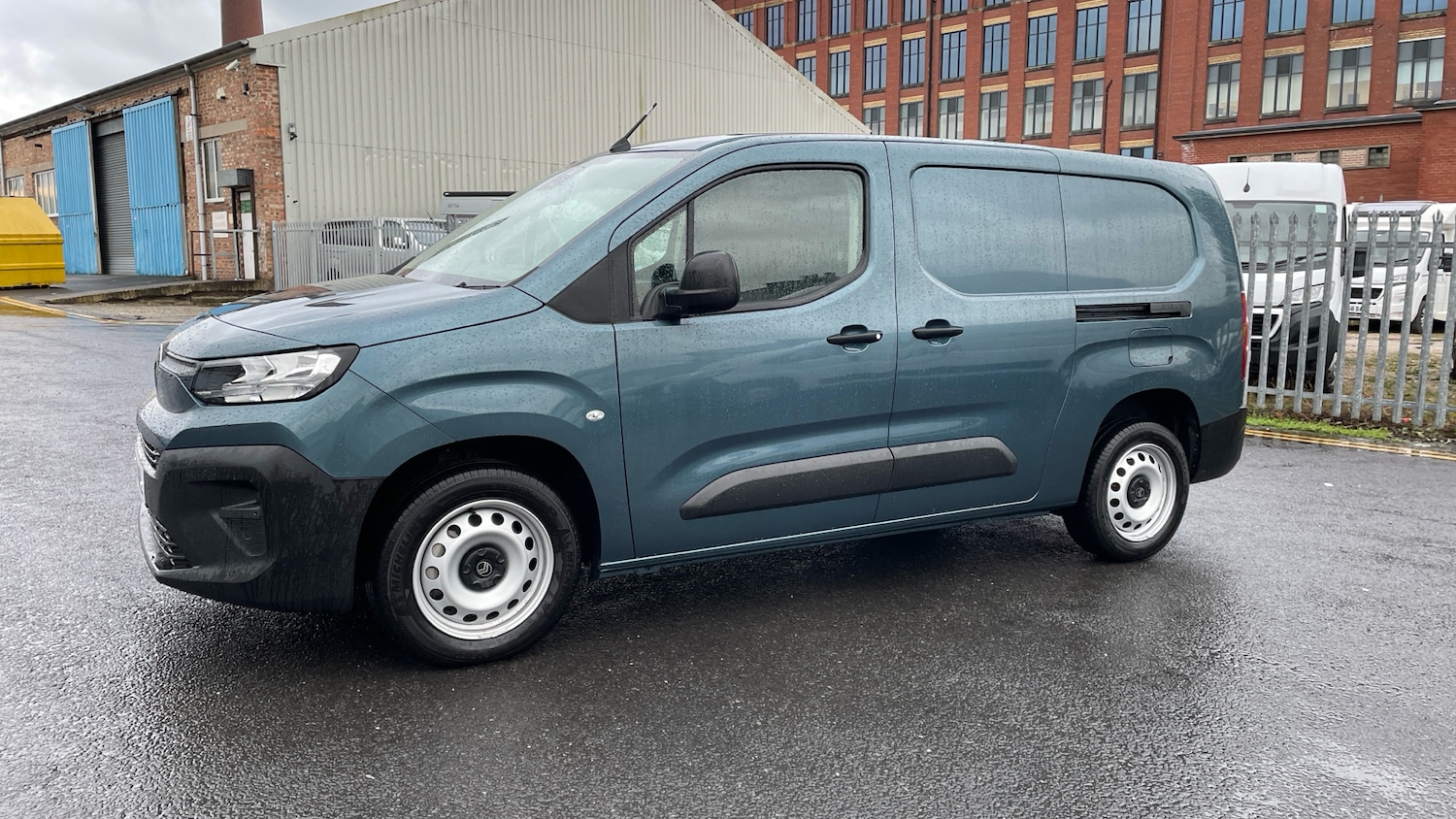 Used Citroen Berlingo 2024 for sale - 76803237: Photo 44