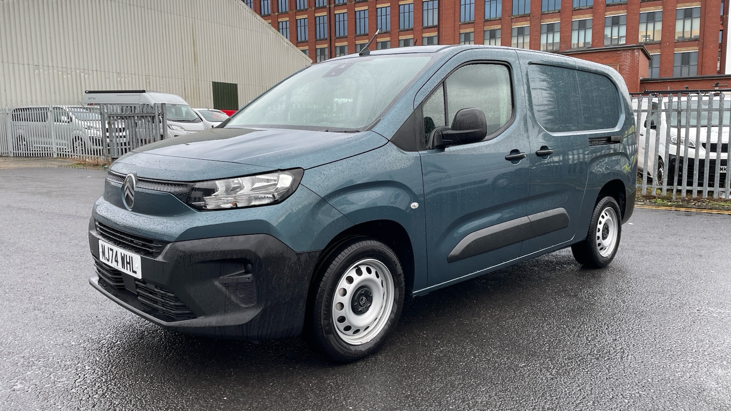 Used Citroen Berlingo 2024 for sale - 76803237: Photo 48