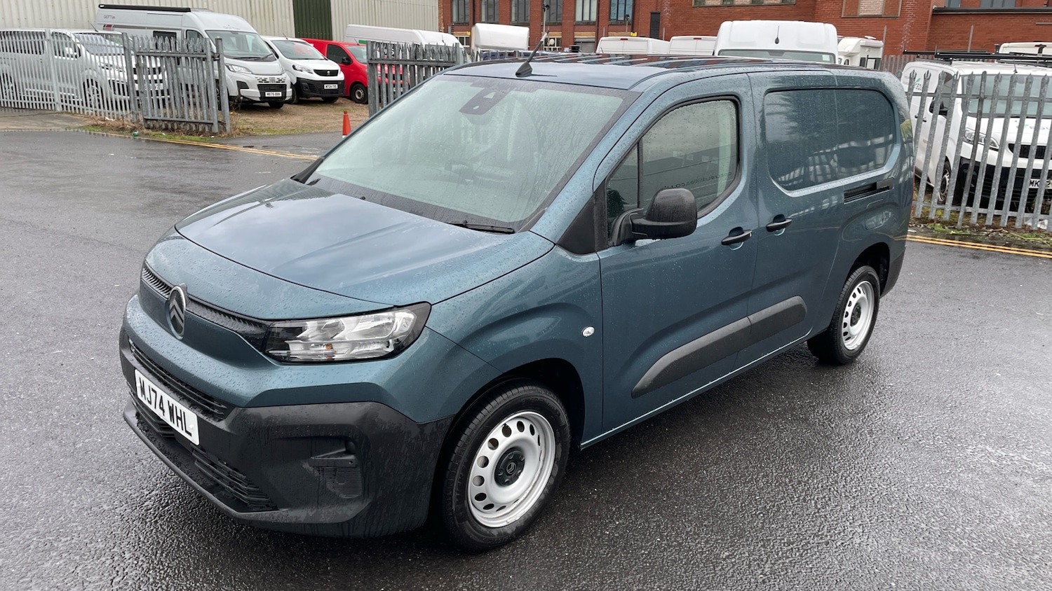 Used Citroen Berlingo 2024 for sale - 76803237: Photo 51