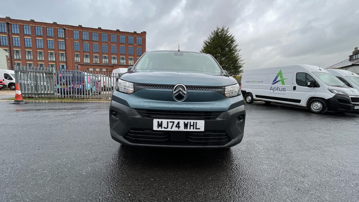 Used Citroen Berlingo 2024 for sale - 76803237: Photo 8