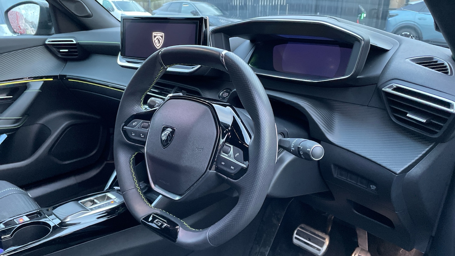 Used Peugeot 2008 2023 for sale - 76803230: Photo 11