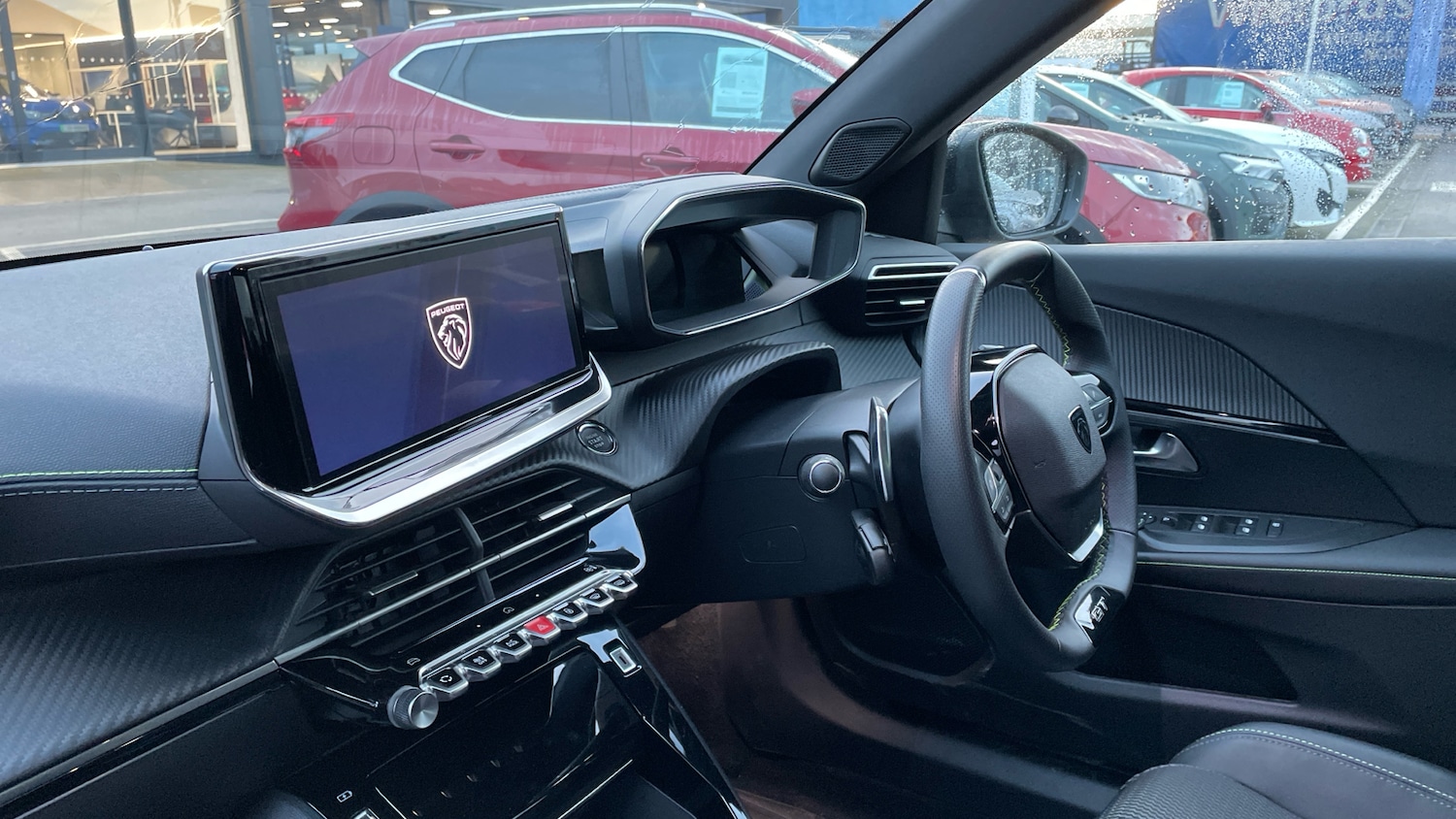 Used Peugeot 2008 2023 for sale - 76803230: Photo 12