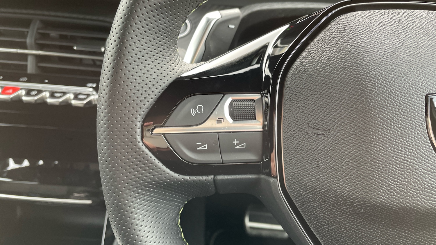 Used Peugeot 208 2025 for sale - 76574461: Photo 23