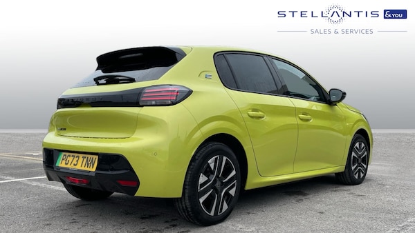 Used Peugeot 208 2024 for sale - 76327651: Photo 3