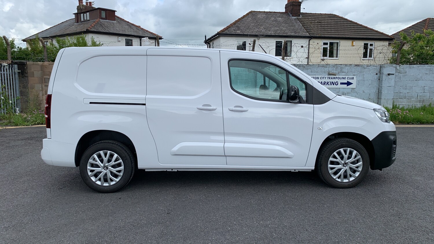 Vehicle 43