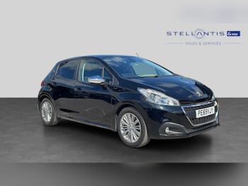 Used Peugeot 208 2019 for sale - 79622901: Photo
