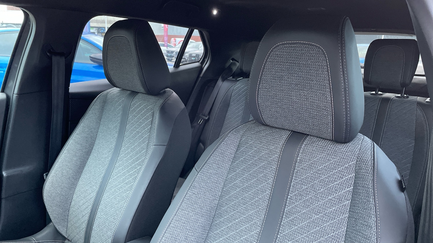 Used Peugeot 2008 2024 for sale - 77075228: Photo 43