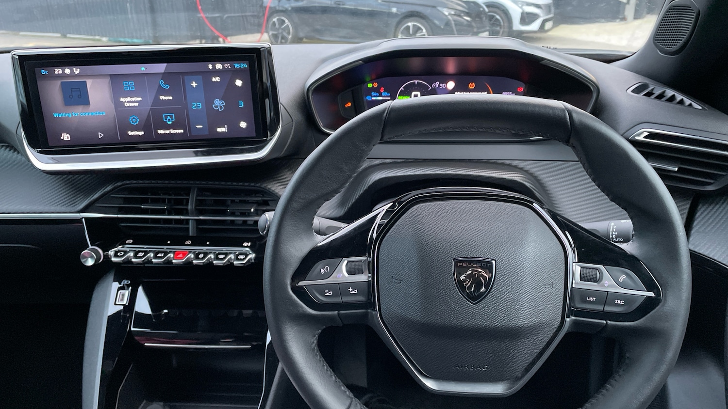 Used Peugeot 2008 2024 for sale - 77075228: Photo 5