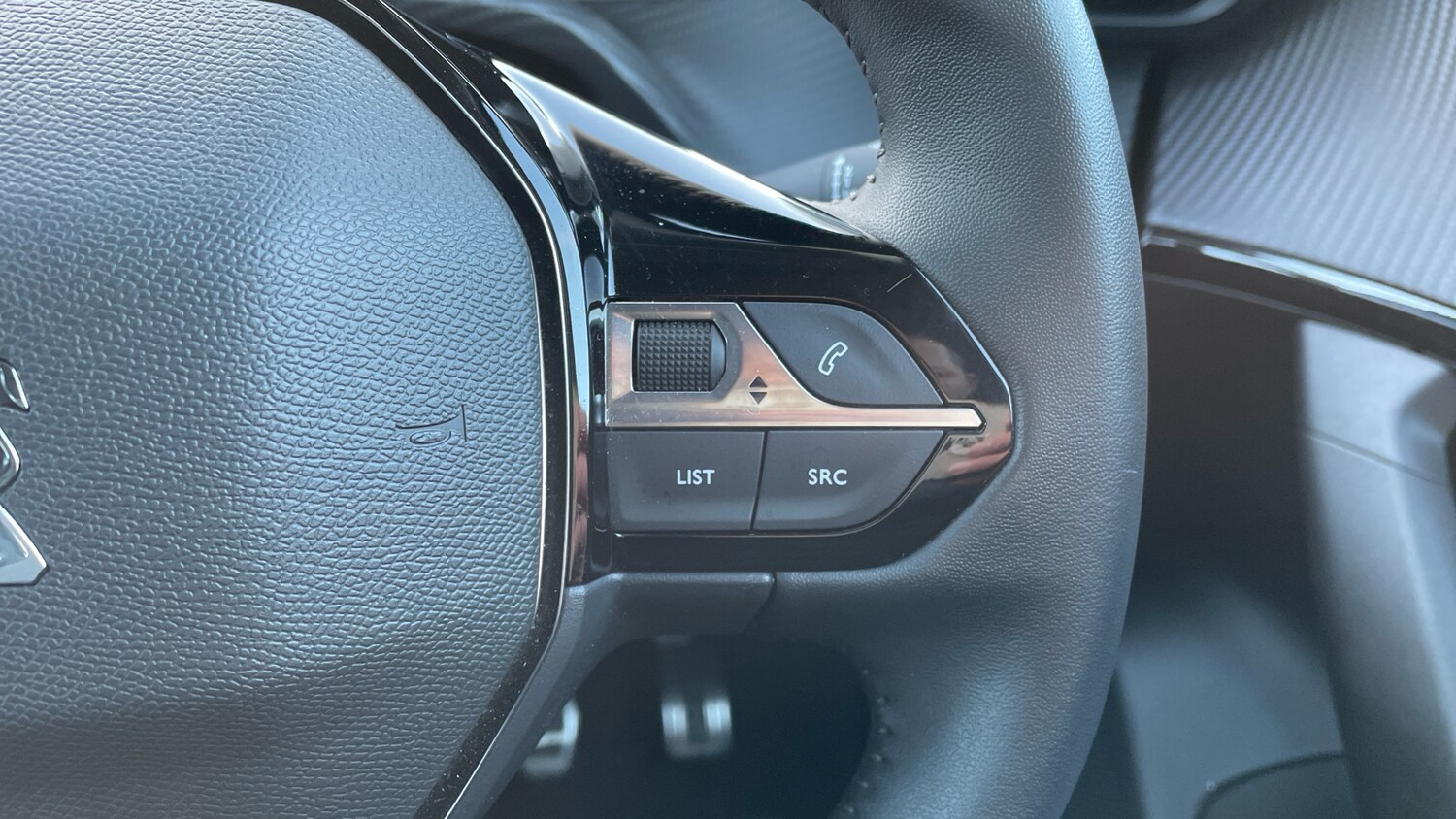 Used Peugeot 2008 2022 for sale - 76803274: Photo 24