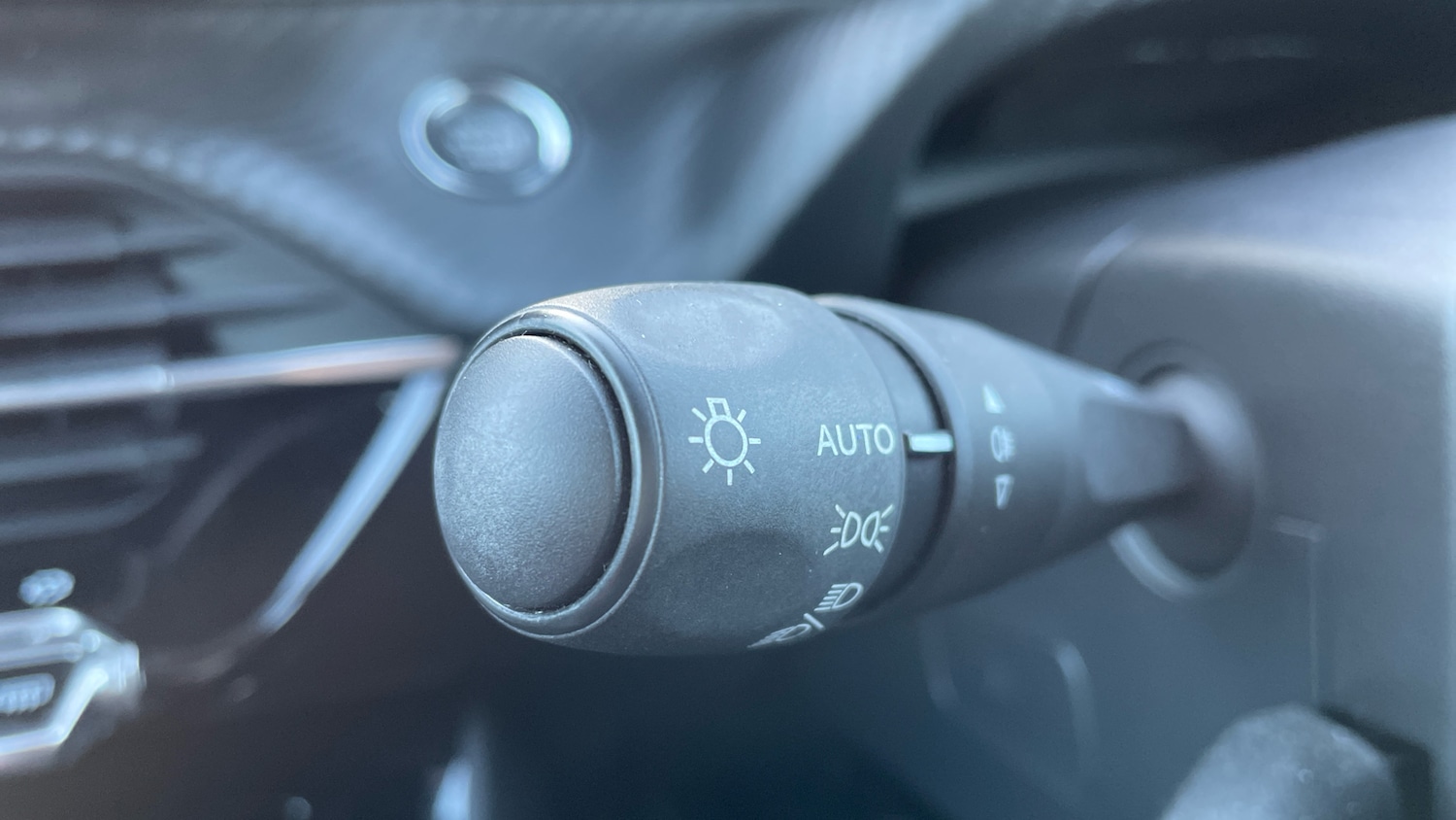 Used Peugeot 2008 2022 for sale - 76803274: Photo 27