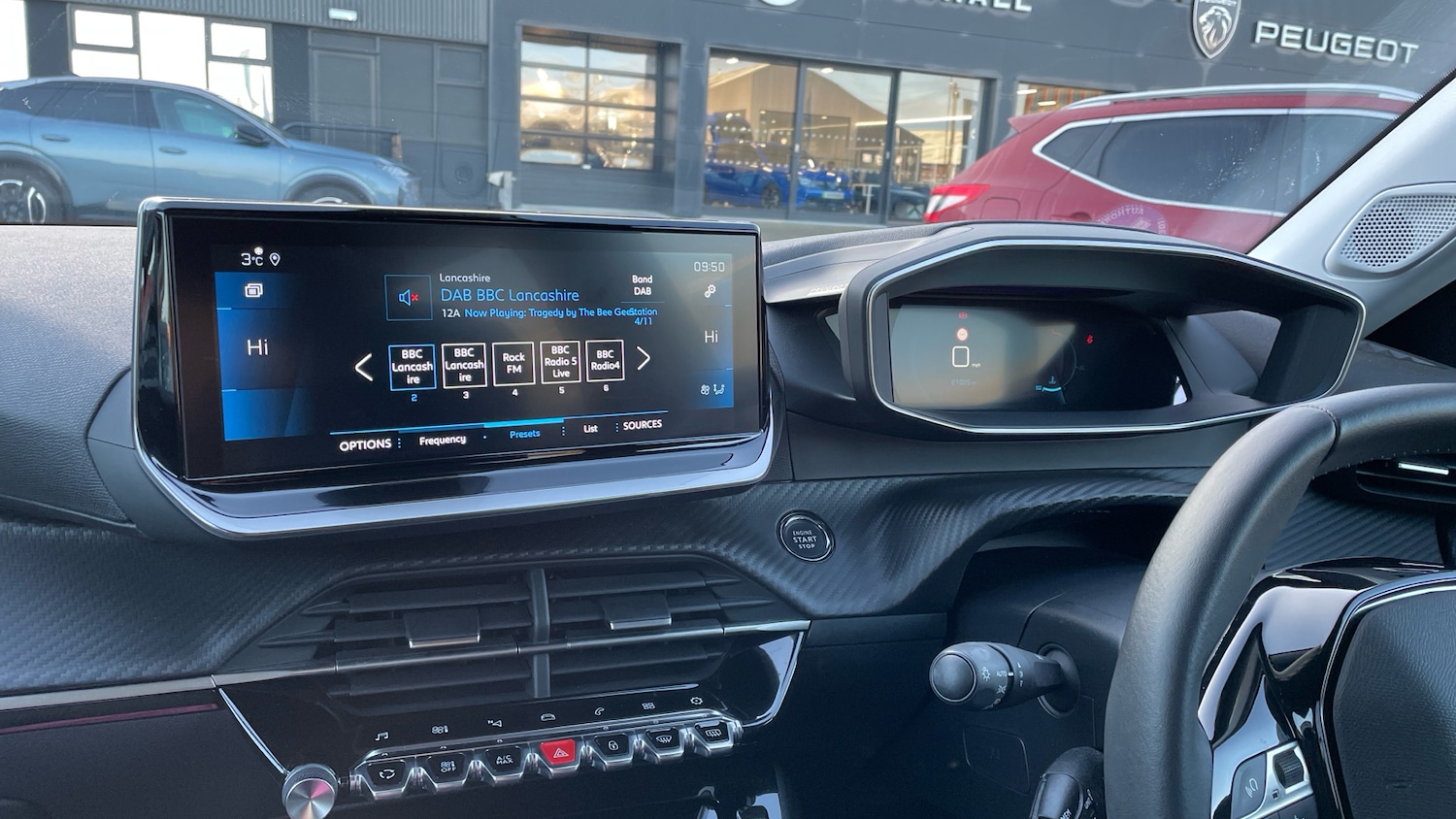 Used Peugeot 2008 2022 for sale - 76803274: Photo 33