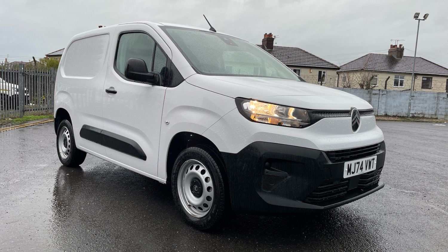 Used Citroen Berlingo 2024 for sale - 76803238: Photo 14