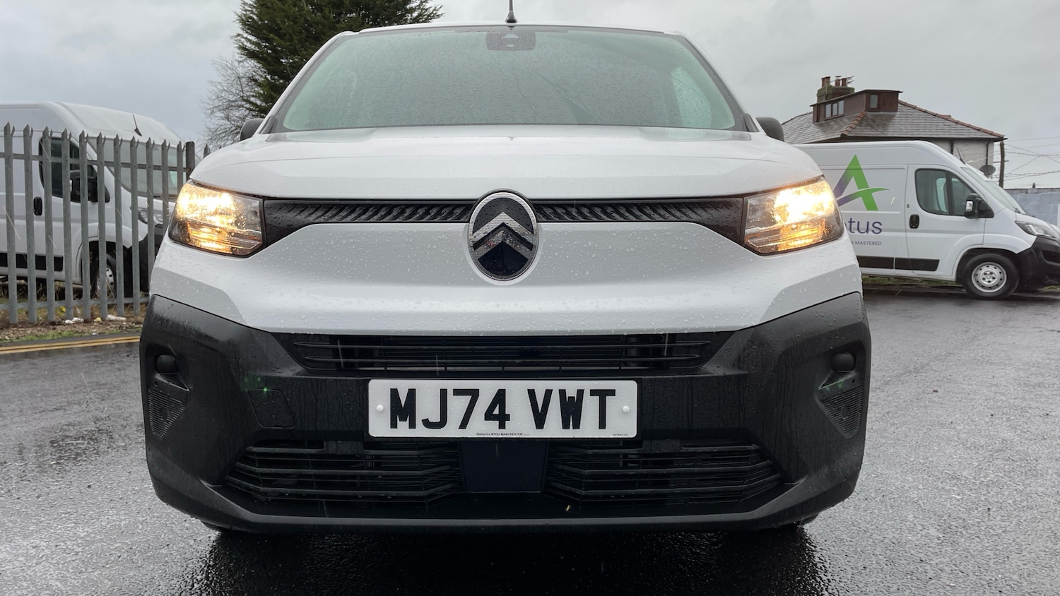 Used Citroen Berlingo 2024 for sale - 76803238: Photo 16