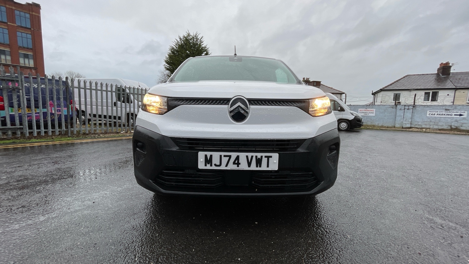 Used Citroen Berlingo 2024 for sale - 76803238: Photo 8