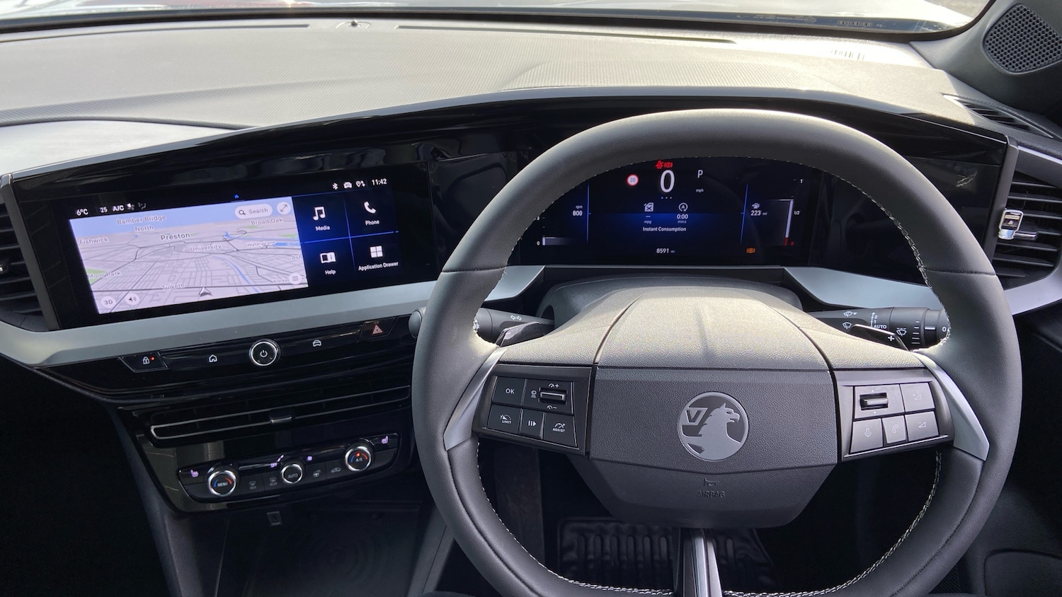 Used Vauxhall Mokka 2025 for sale - 77587811: Photo 4