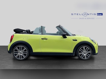 Used MINI Convertible 2023 for sale - 79094260: Photo