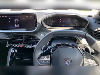 Used Peugeot 2008 2024 for sale - 75128318: Photo