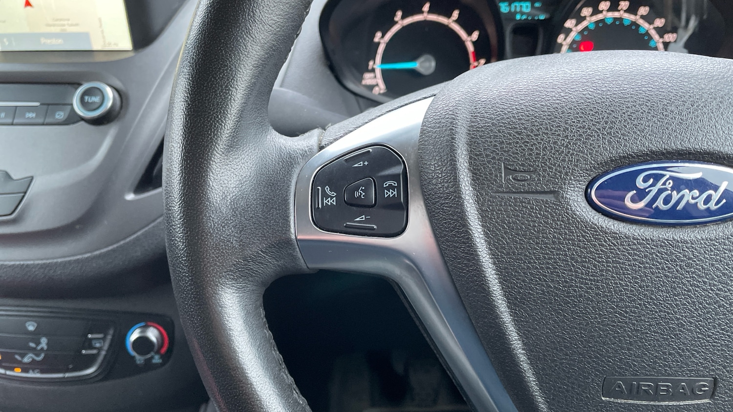 Used Ford Transit Courier 2021 for sale - 77427024: Photo 23