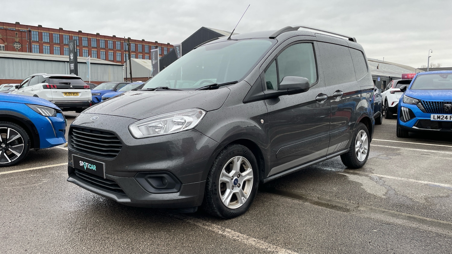Used Ford Transit Courier 2021 for sale - 77427024: Photo 6