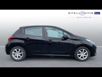 Used Peugeot 208 2018 for sale - 75248011: Photo