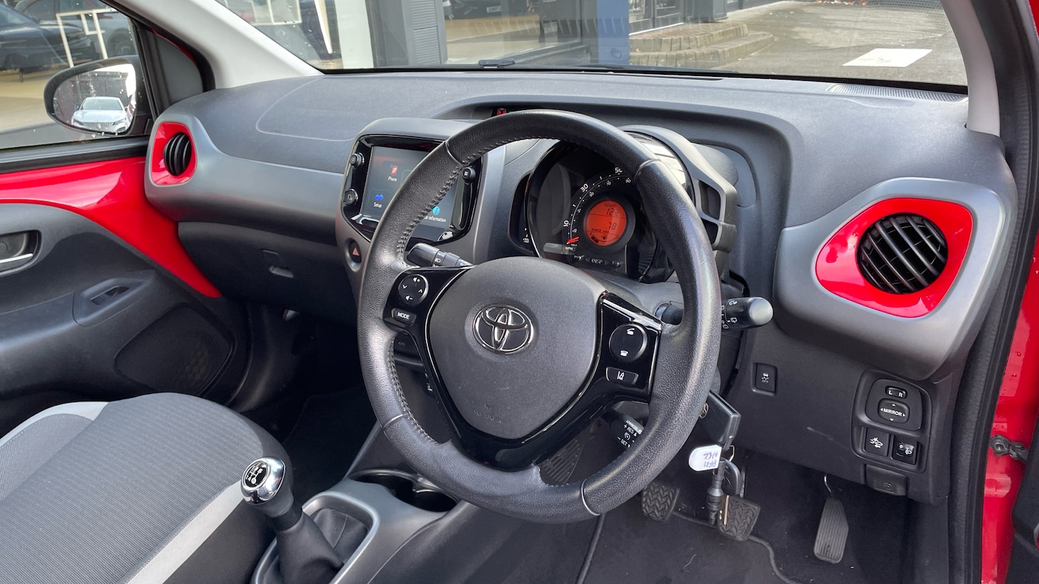 Used Toyota AYGO 2021 for sale - 75901352: Photo 11