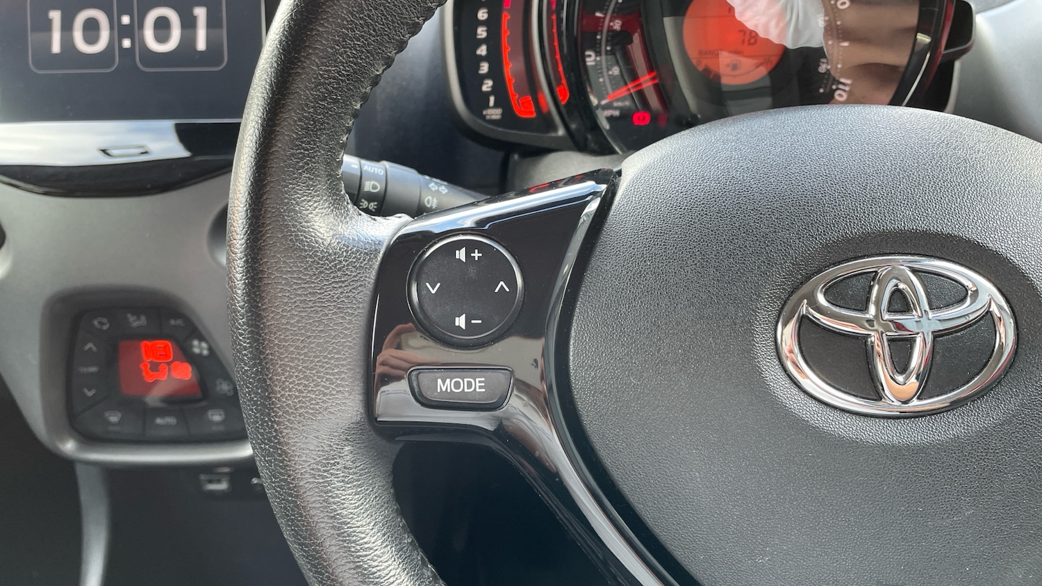 Used Toyota AYGO 2021 for sale - 75901352: Photo 23