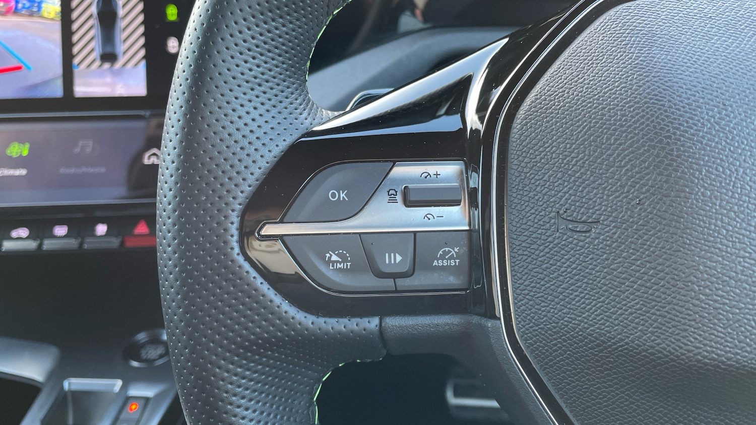 Used Peugeot 408 2024 for sale - 77292650: Photo 24