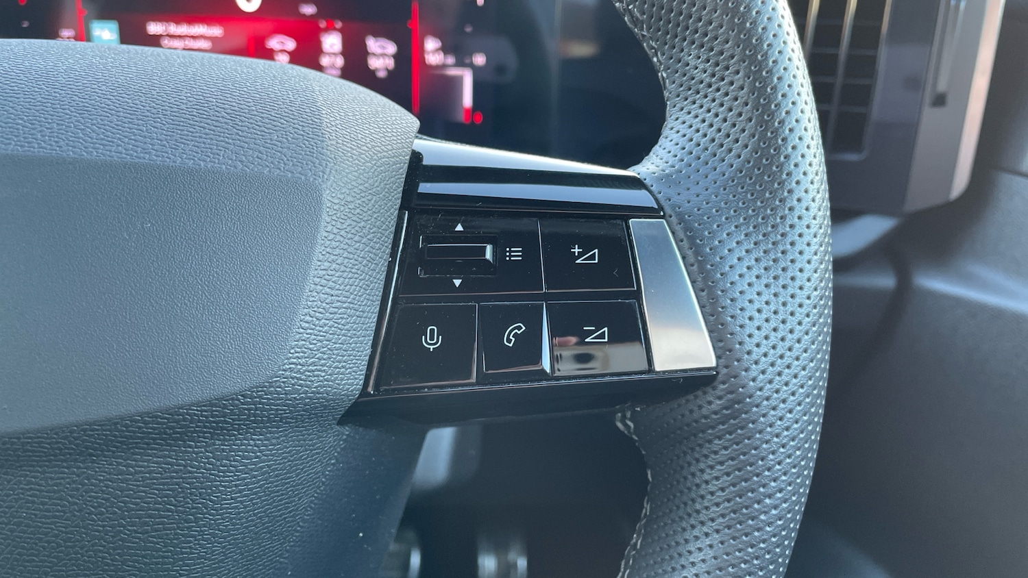 Used Vauxhall Astra 2024 for sale - 76977283: Photo 24