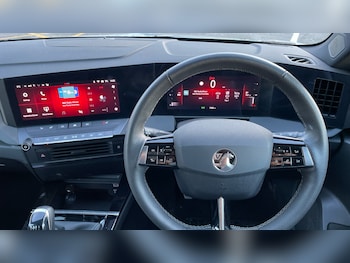 Used Vauxhall Astra 2024 for sale - 76977283: Photo