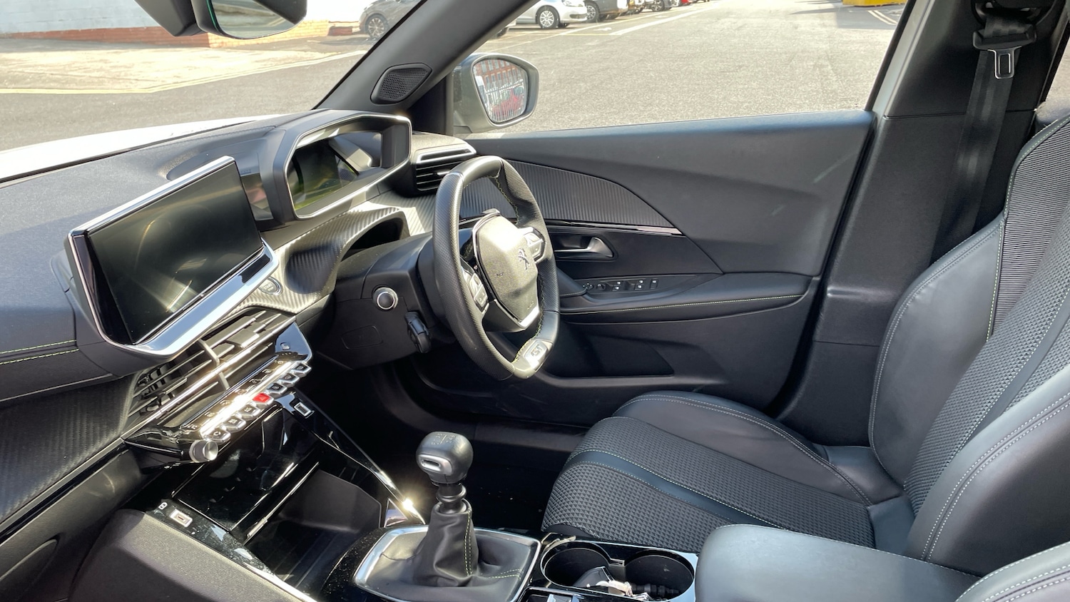 Used Peugeot 2008 2022 for sale - 76073684: Photo 21