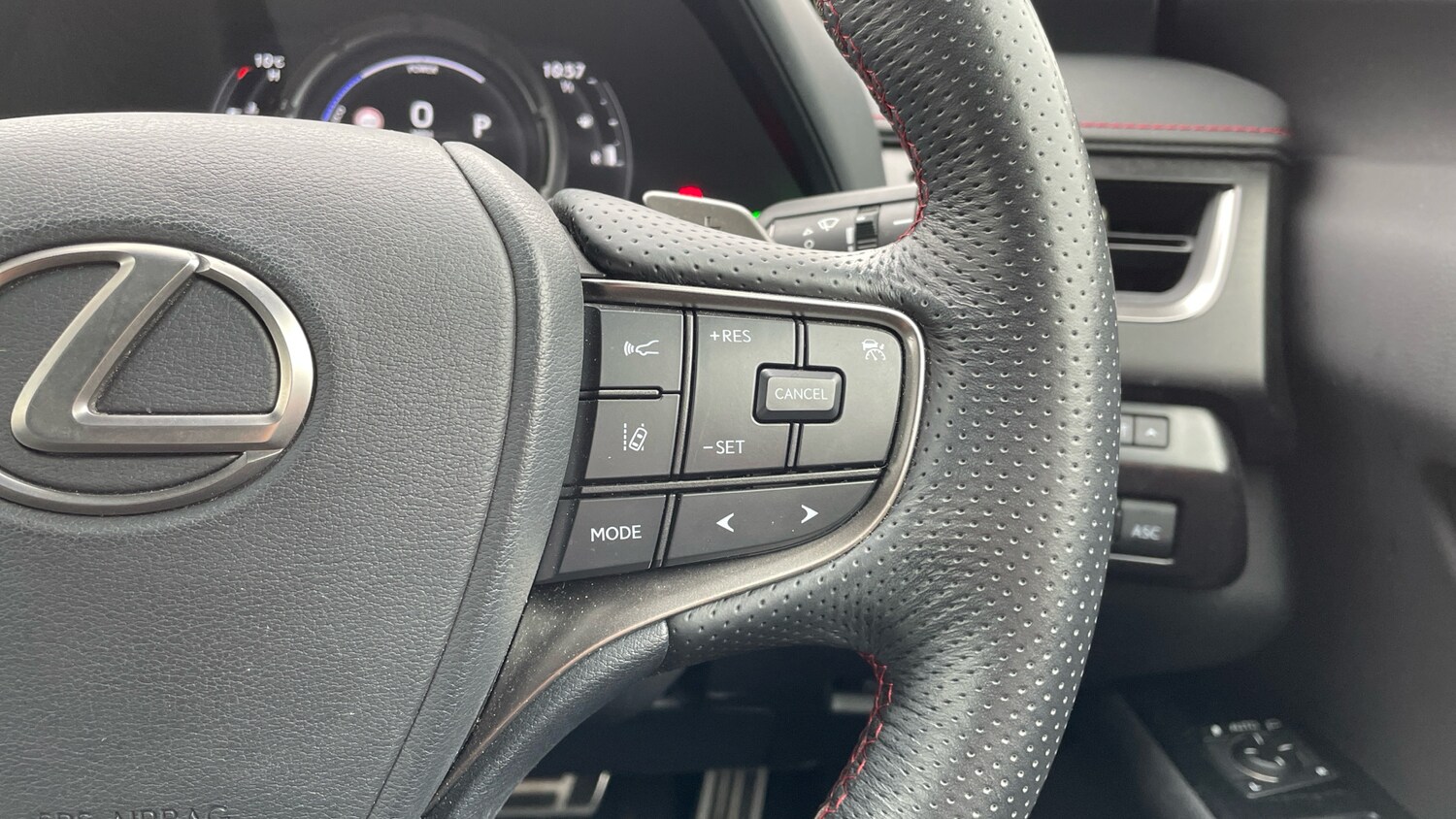 Used Lexus UX 2023 for sale - 76285197: Photo 24