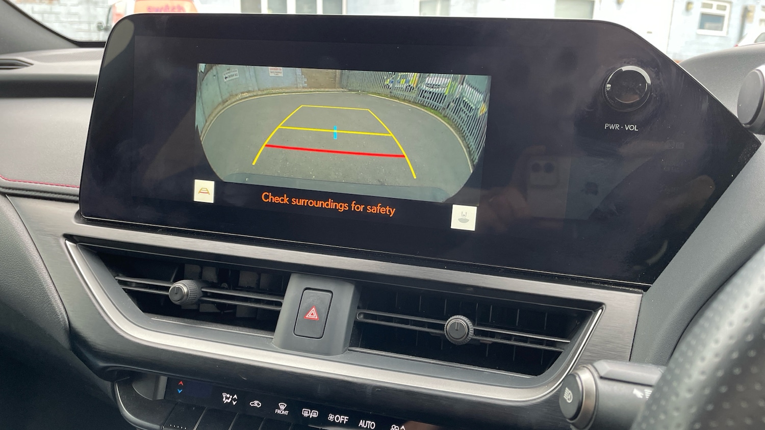 Used Lexus UX 2023 for sale - 76285197: Photo 29