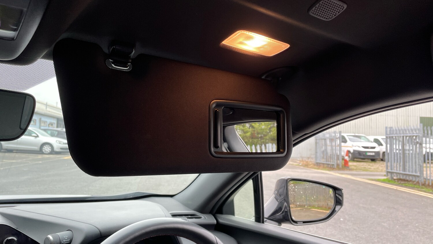 Used Lexus UX 2023 for sale - 76285197: Photo 38