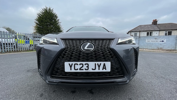 Used Lexus UX 2023 for sale - 76285197: Photo 8