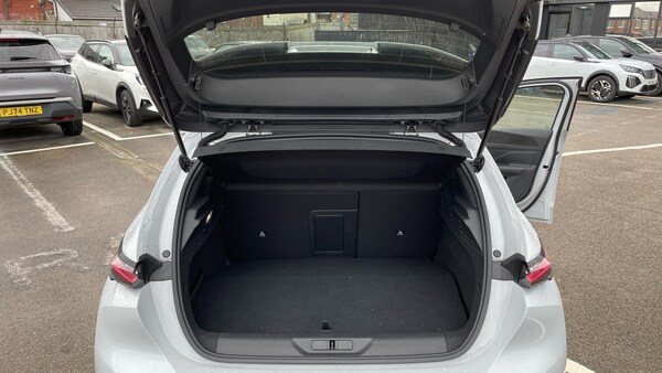 Used Peugeot 308 2024 for sale - 76190373: Photo 19