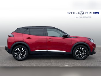 Used Peugeot 2008 2023 for sale - 75992284: Photo 2