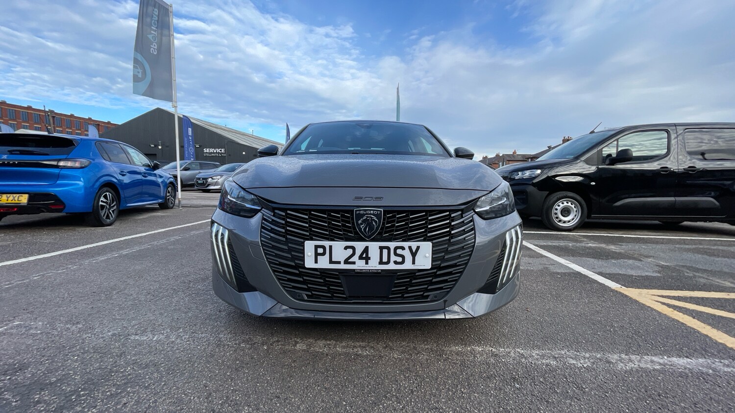 Used Peugeot 208 2024 for sale - 76350378: Photo 8