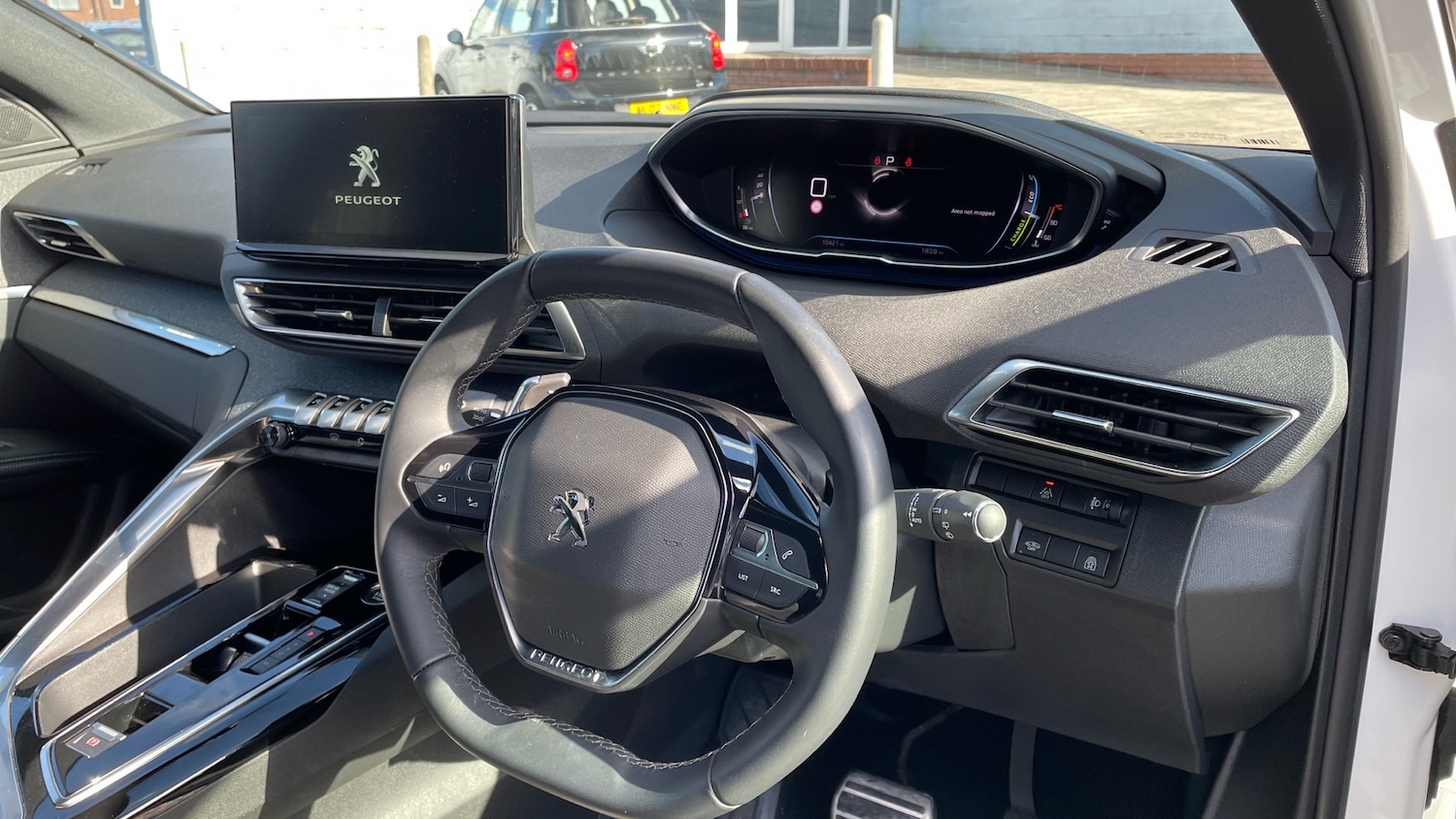 Used Peugeot 3008 2024 for sale - 76285221: Photo 11
