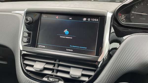 Used Peugeot 208 2018 for sale - 76139387: Photo 30