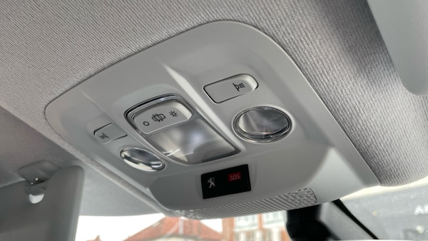 Used Peugeot 208 2018 for sale - 76139387: Photo 39