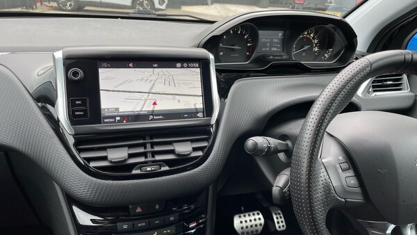 Used Peugeot 208 2018 for sale - 76139387: Photo 40