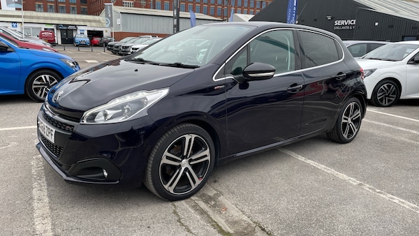 Used Peugeot 208 2018 for sale - 76139387: Photo 44