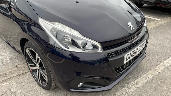 Used Peugeot 208 2018 for sale - 76139387: Photo 47